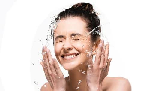 5 Hero Ingredients Of Best Skin Brightening Face Wash
