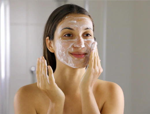 Perfect Your Oily Skincare Routine With These Simple Tips
