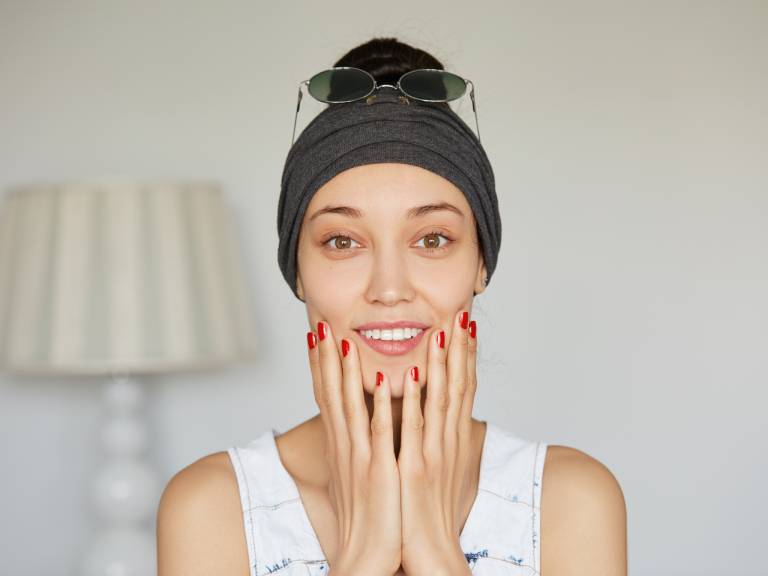Expert Tips and Effective Ways for Clearing Acne-Prone Skin